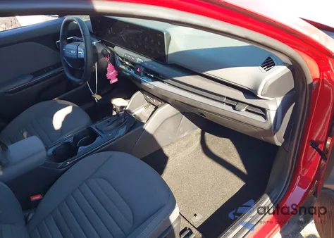 2025 Kia K4 Ex z USA, uszkodzony, nr VIN 3KPFU4DE5SE005491